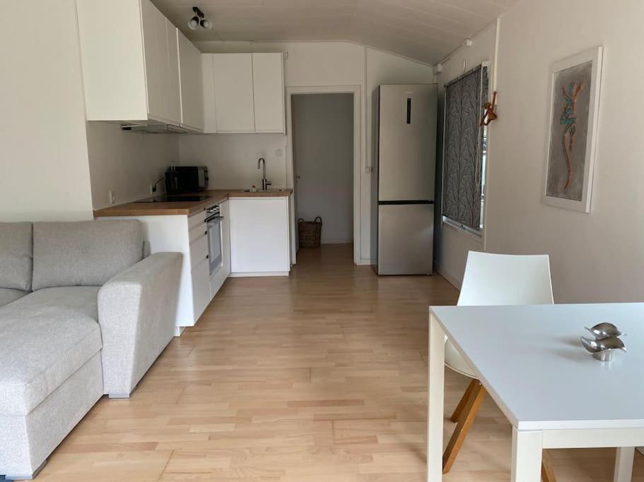 허르레브 Cozy House With A Graden View 빌라 외부 사진